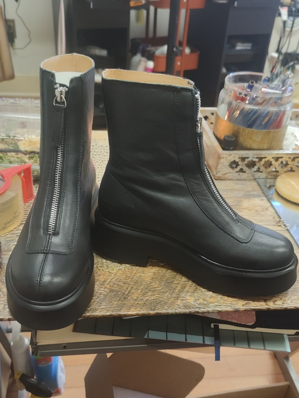 Soft Leather Black Women's Front-Zip Platform Ankle Boots